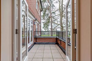 Photo 18- click for photo gallery